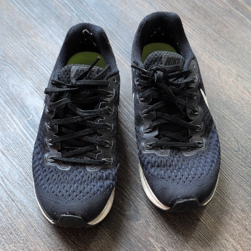 Nike Men's Black Running Shoes